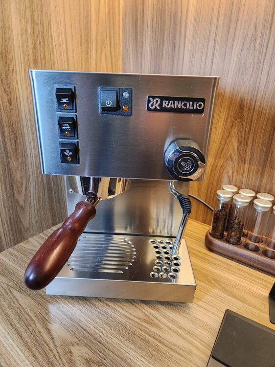 foto cafeteira 4-min.jpg